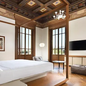 Hotel Palazzo Montemartini Rome, A Radisson Collection