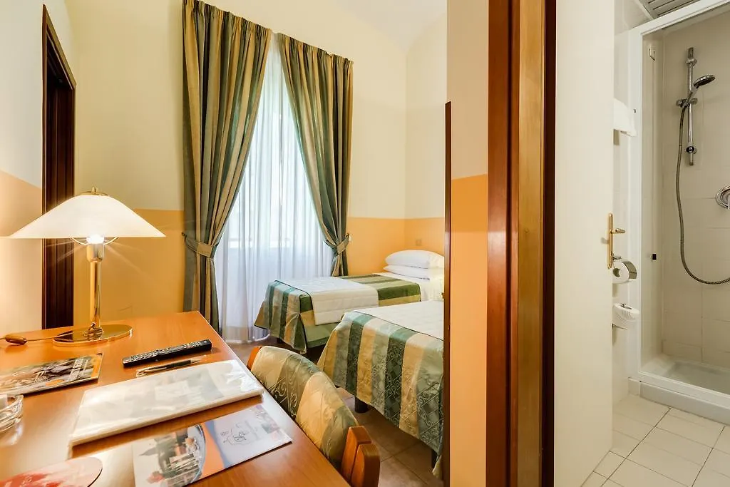 Domus Carmelitana Hotel Rome 3*,  Italy